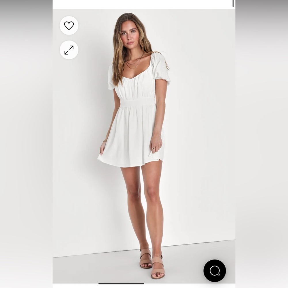 Lulu, white puff sleeve dress